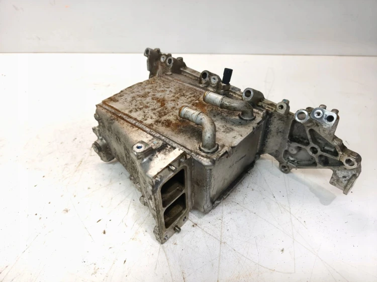 KOLEKTOR SSĄCY AUDI A3 8V VOLKSWAGEN SEAT SKODA 2.0 TDI 04L129766N