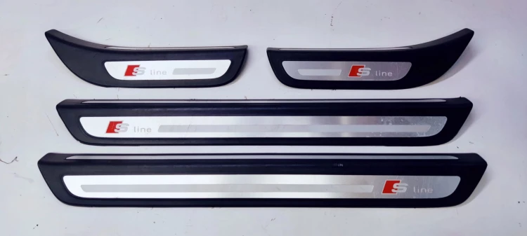 LISTWA LISTWY PROGOWE S LINE AUDI Q5 8R ORYGINAŁ