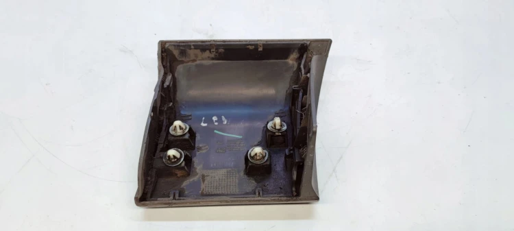 LISTWA Z BŁOTNIKA LEWA AUDI Q7 4L ALLROAD 4L0854959D