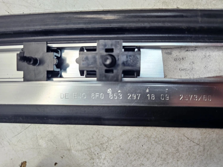 POKRYWA KLAPA OSŁONA DACHU AUDI A5 CABRIO LZ9Y 8F0853297