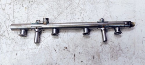 LISTWA WTRYSKOWA AUDI VW SEAT TFSI TSI 06K133317G