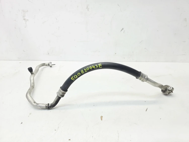 WĄŻ PRZEWÓD KLIMATYZACJI AUDI A3 8V VOLKSWAGEN SEAT SKODA 5Q0820743E
