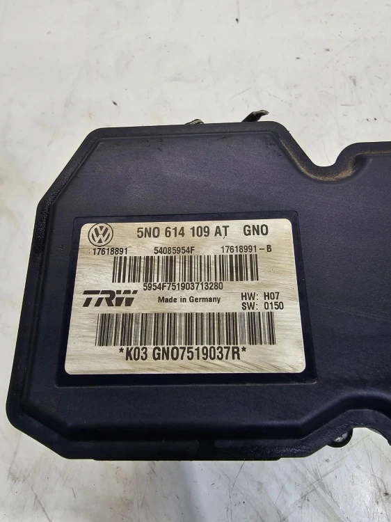 POMPA + STEROWNIK ABS ESP AUDI Q3 8U 5N0614109AT