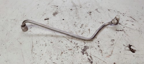 RURA PRZEWÓD SMAROWANIE TURBO A6 C8 A7 05L145771E