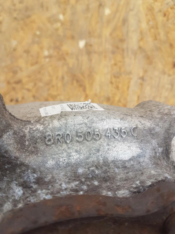 ZWROTNICA PIASTA LEWY TYŁ AUDI A6 C7 A7 A4 A5 Q5 SQ5 8R0505435C