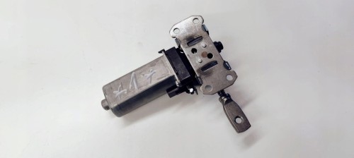SILNICZEK REGULACJI FOTELA AUDI A6 A7 988582-105 1