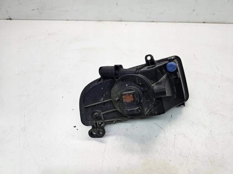 HALOGEN LAMPA PRZECIWMGIELNA LEWY PRZÓD AUDI A4 B8 LIFT 8K0941699B
