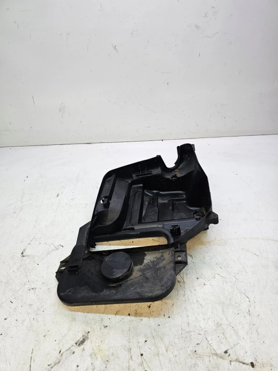 OSŁONA OBUDOWA KOMPUTERA AUDI A4 B6 B7 8E1907355C