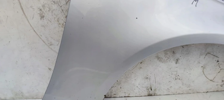 BŁOTNIK PRAWY PRZÓD AUDI A4 B8 2008-2011 LX7W *****3