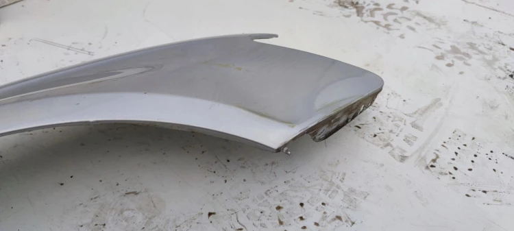 BŁOTNIK PRAWY PRZÓD AUDI A4 B8 2008-2011 LX7W *****3