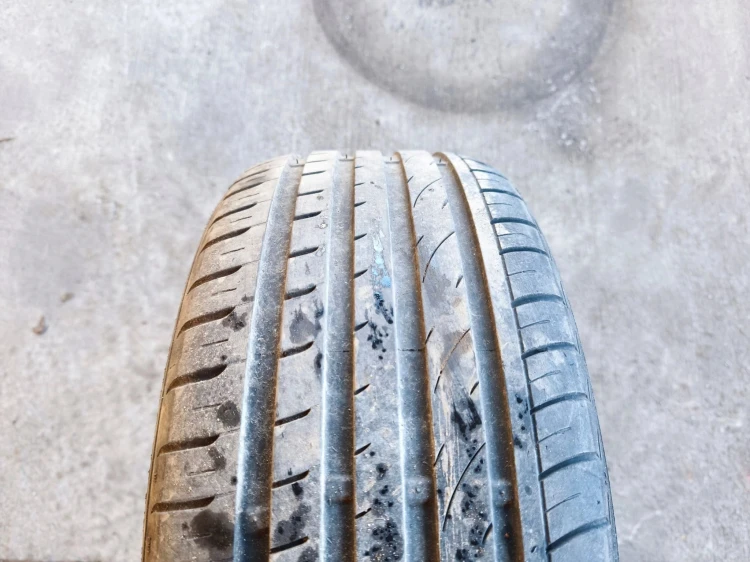 OPONA LATO APTANY SPORT MACRO RA301 225/45R17 94W XL 36/21 5MM