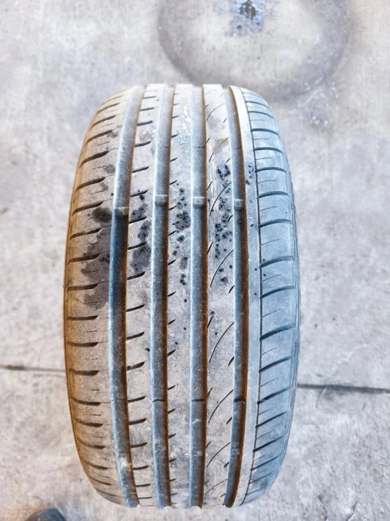 OPONA LATO APTANY SPORT MACRO RA301 225/45R17 94W XL 36/21 5MM