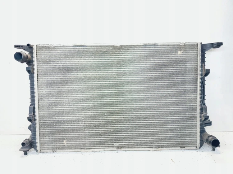 CHŁODNICA WODY AUDI A4 B8 A5 8T Q5 A6 C7 A7 3.0 TDI TFSI 8K0121251H