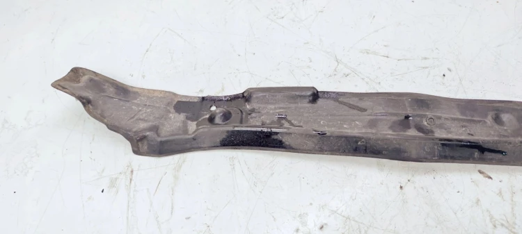 WYGŁUSZENIE BŁOTNIKA LEWE AUDI Q7 4L0821111
