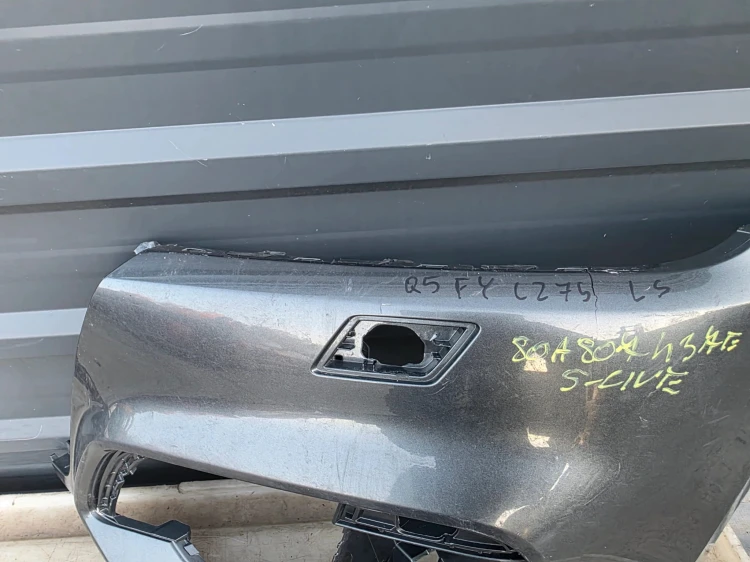 ZDERZAK PRZÓD LEWA STRONA NAROŻNIK AUDI Q5 FY 80A S LINE 80A807437E LZ7S !