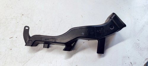 KANAŁ POWIETRZNY TUNEL LEWY AUDI A3 8P 8P1819151A