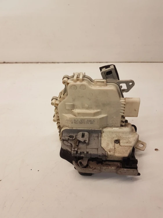 ZAMEK DRZWI PRAWY PRZÓD AUDI A4 A5 Q5 8J1837016C