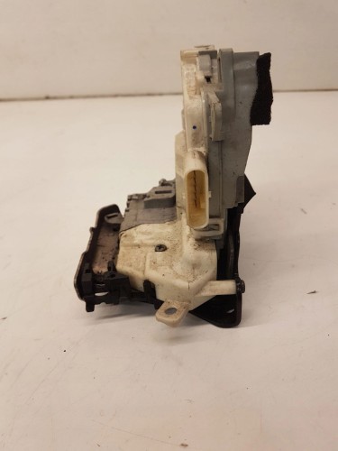 ZAMEK DRZWI PRAWY PRZÓD AUDI A4 A5 Q5 8J1837016C