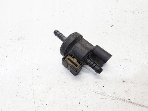 ZAWÓR ODPOWIETRZAJĄCY ZBIORNIK PALIWA AUDI VOLKSWAGEN SEAT SKODA 06E906517A