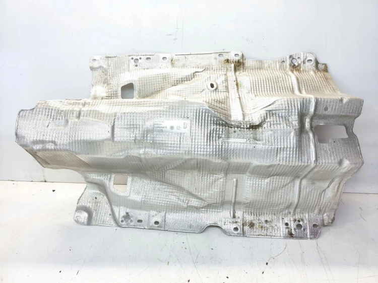 OSŁONA TERMICZNA TUNELU AUDI A4 B9 A5 8W 8W0804160D