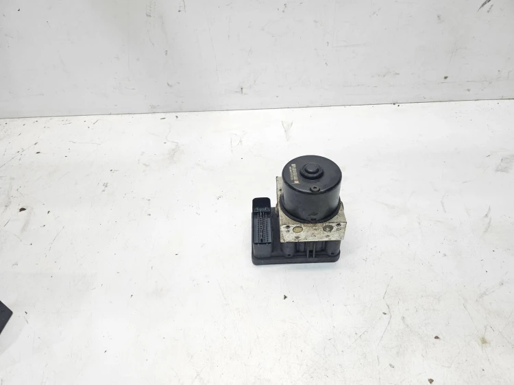 POMPA + STEROWNIK ABS ESP AUDI A3 8L 1.9 TDI 1C0907379G