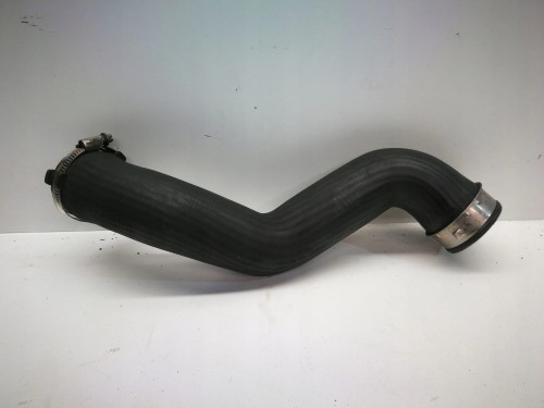 RURA WĄŻ INTERCOOLERA AUDI A4 8E0145737F