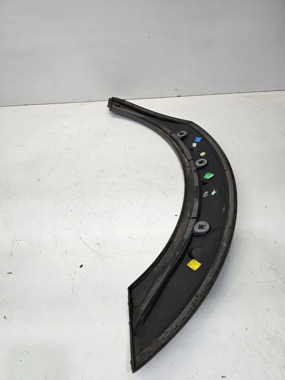 LISTWA Z BŁOTNIKA PRAWY TYŁ AUDI A4 B8 8K9853818