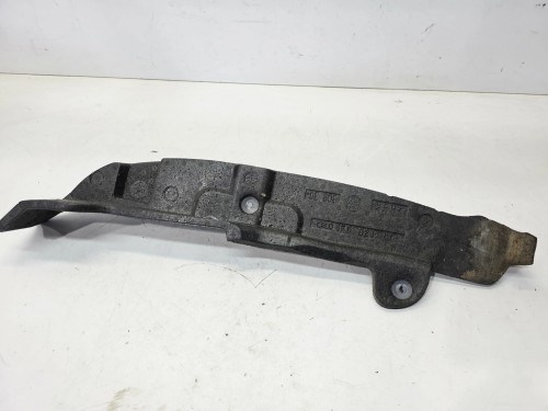 WYGŁUSZENIE BŁOTNIKA LEWE STYROPIANOWE AUDI A6 C6 4F0821111