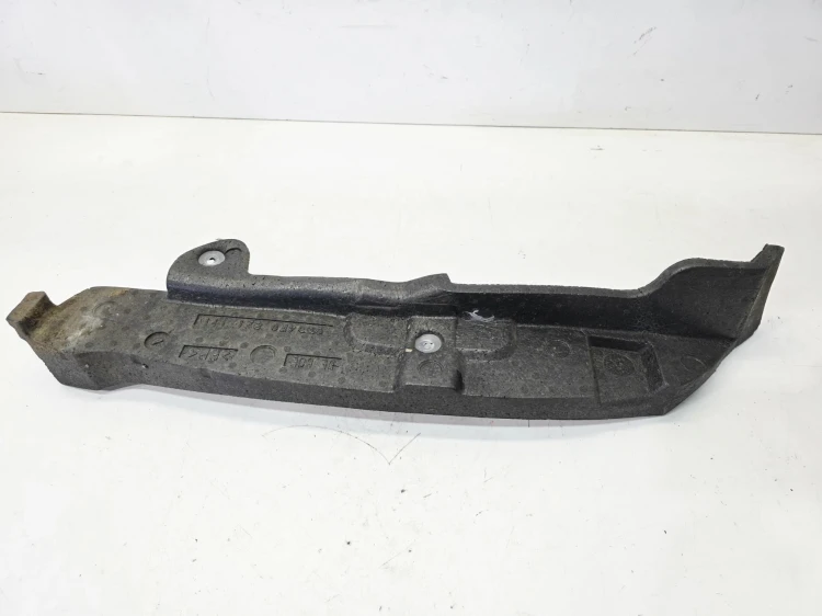 WYGŁUSZENIE BŁOTNIKA LEWE STYROPIANOWE AUDI A6 C6 4F0821111