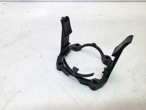 UCHWYT MOCOWANIE PRZEPUSTNICY AUDI VW SEAT SKODA 1.4 TFSI 03C145853C