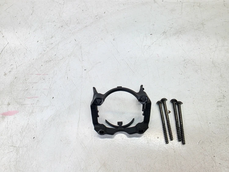 UCHWYT MOCOWANIE PRZEPUSTNICY AUDI VW SEAT SKODA 1.4 TFSI 03C145853C