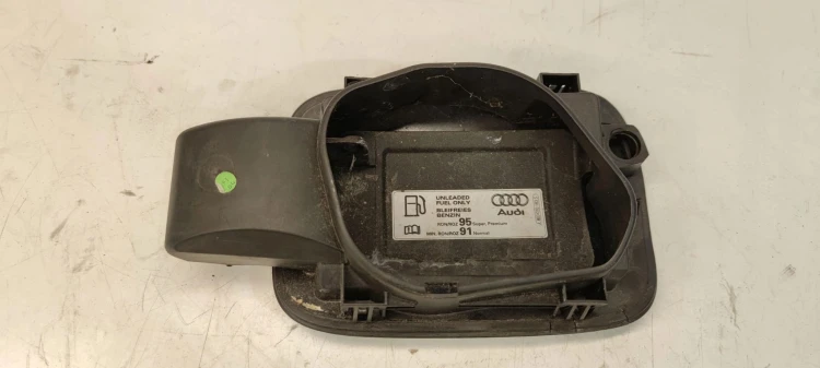 KLAPKA WLEWU PALIWA AUDI A4 B8 8K0809999B LZ5A