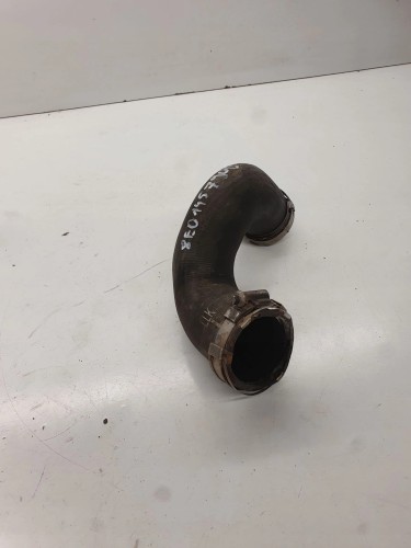 RURA PRZEWÓD INTERCOOLERA AUDI A4 B7 8E0145790G