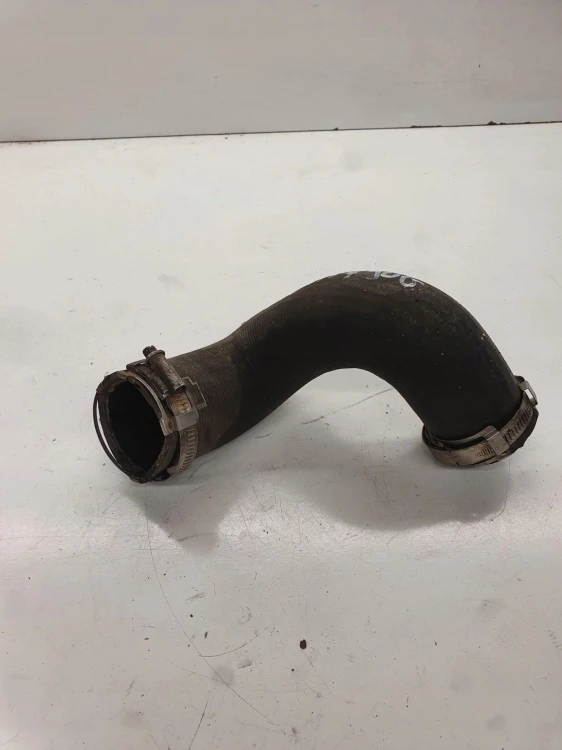 RURA PRZEWÓD INTERCOOLERA AUDI A4 B7 8E0145790G