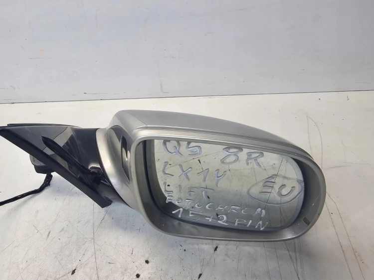 LUSTERKO ZEWNĘTRZNE PRAWE AUDI Q5 8R LIFT 15+2 PIN EUROPA