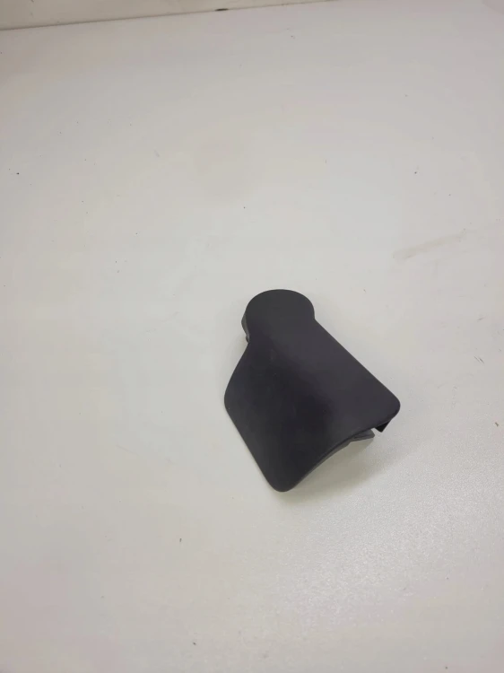 RĄCZKA OTWIERANIA MASKI AUDI A4 A5 A6 8T1823533B