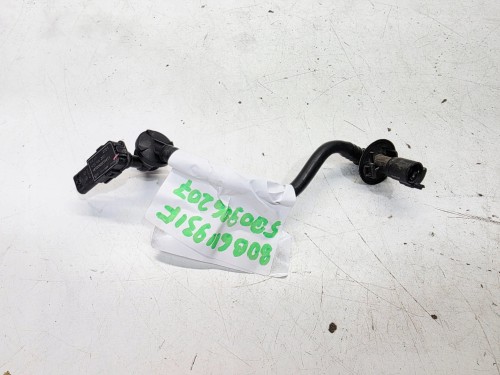PRZEWÓD RURKA SERWA Z CZUJNIKIEM AUDI Q5 FY 2.0 TFSI 80B611931F 5Q0906207