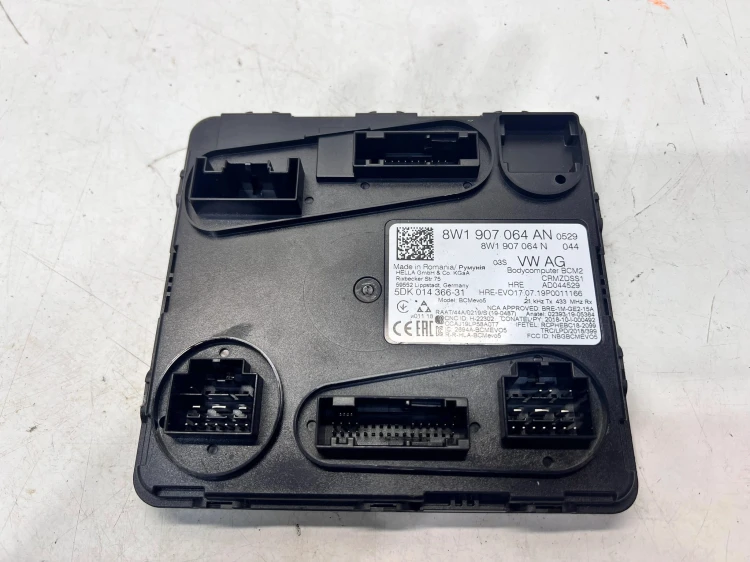 MODUŁ STEROWNIK BCM AUDI A4 B9 8W1907064AN