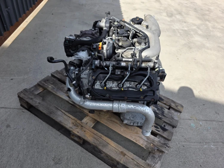 SILNIK KOMPLETNY AUDI A4 B8 A5 8T Q5 8R ITP 3.0 TDI CCW CCWA 124101KM *3*