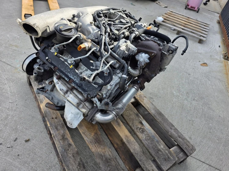 SILNIK KOMPLETNY AUDI A4 B8 A5 8T Q5 8R ITP 3.0 TDI CCW CCWA 124101KM *3*