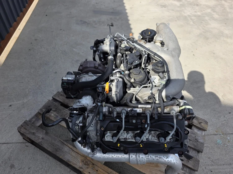 SILNIK KOMPLETNY AUDI A4 B8 A5 8T Q5 8R ITP 3.0 TDI CCW CCWA 124101KM *3*