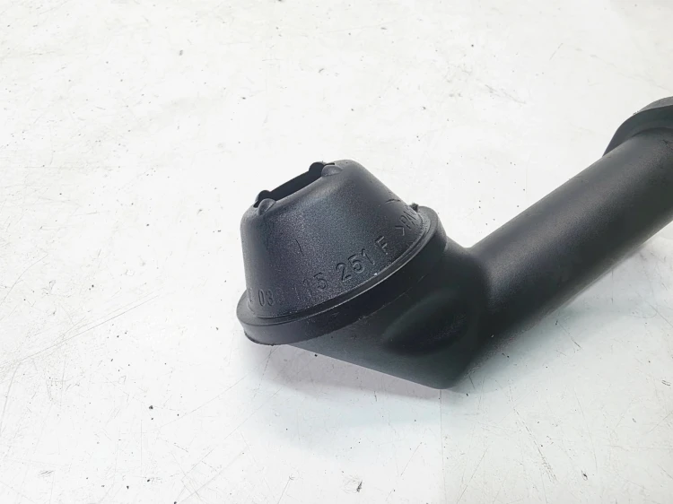 RURKA SMOK POMPY OLEJU AUDI VOLKSWAGEN SEAT SKODA 1.6 2.0 TDI 038115251F