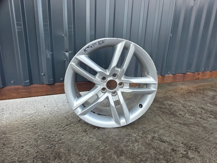 FELGA ALUMNIOWA VW SKODA SEAT AUDI A1 5X100 7.5J R17 ET36 8X0601025K K*49*