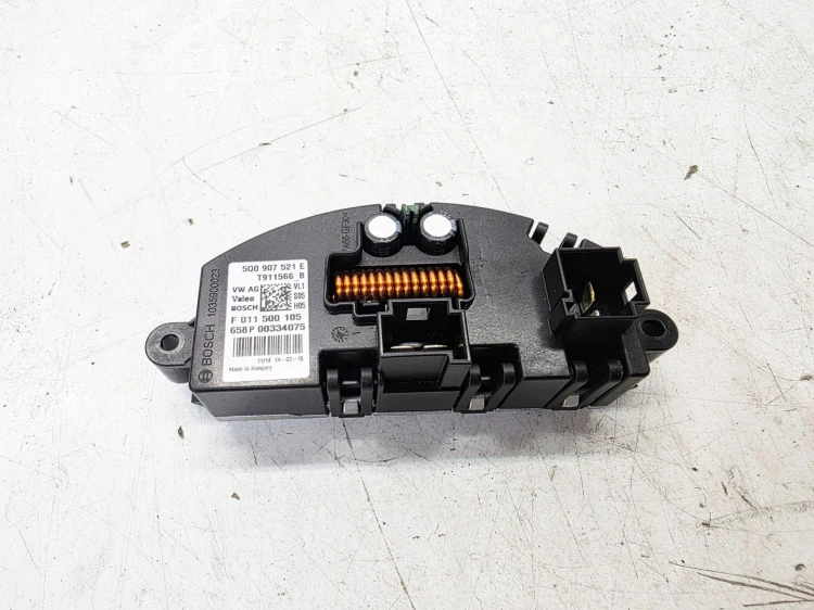 REZYSTOR OPORNIK DMUCHAWY AUDI A3 8V VOLKSWAGEN SEAT SKODA 5Q0907521E