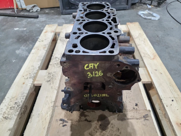 BLOK SILNIKA AUDI VOLKSWAGEN SEAT SKODA 1.6 TDI CAY 03L021AL 3/26
