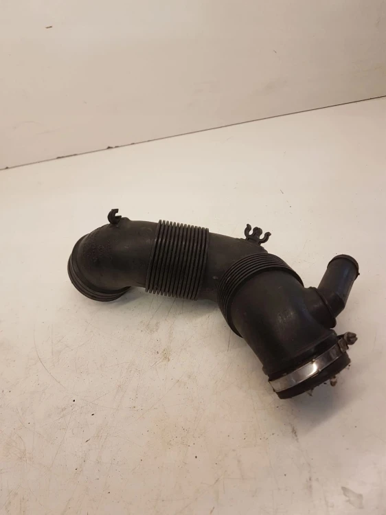 RURA WĄŻ POWIETRZA AUDI VW 3C0129654M