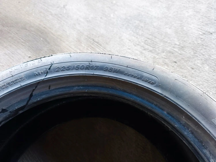OPONA LATO ILINK L-ZEAL 56 225/50R17 98W 15/23 6MM
