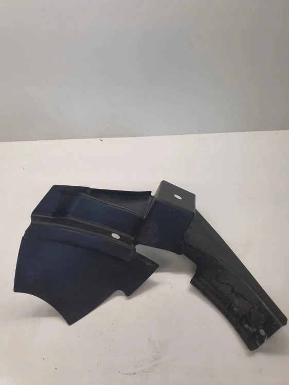 NADKOLE PRAWY PRZÓD AUDI A3 LIFT 8P0805886