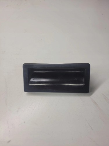 KLAMKA KLAPY TYŁ AUDI A4 A5 A6 Q5 5N0827566T