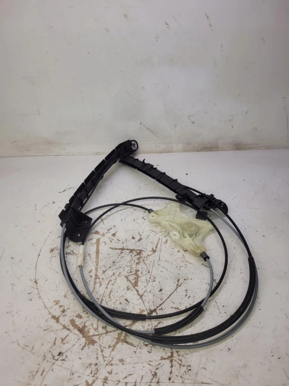 MECHANIZM KLAPY BAGAŻNIKA AUDI A4 B9 A5 8W9863560